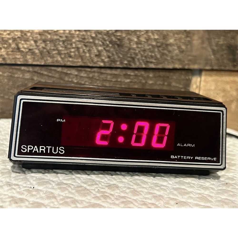 Vintage Spartus Alarm Clock 1108 Battery Reserve
